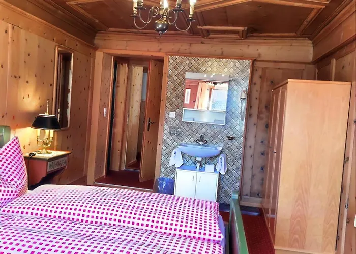 Zum Rathaus Gasthof *